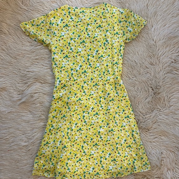 XSP loft floral print dress with side ties green yellow and white - like new - Picture 8 of 9